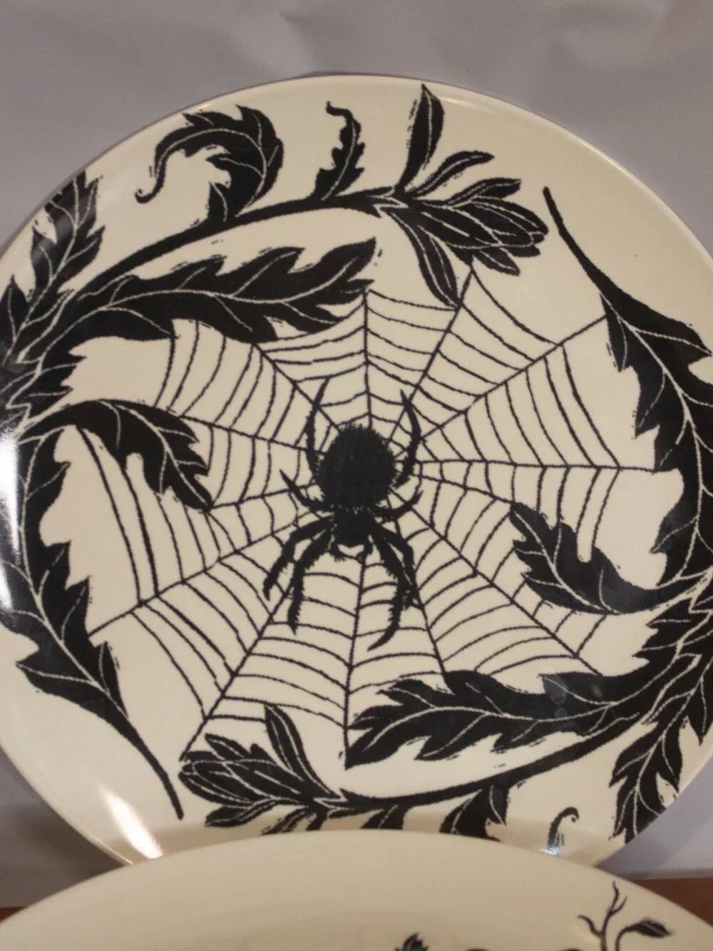 Hyde & Eek Skull & Spider Melamine Plates – Set of 4 – Retired Target Halloween